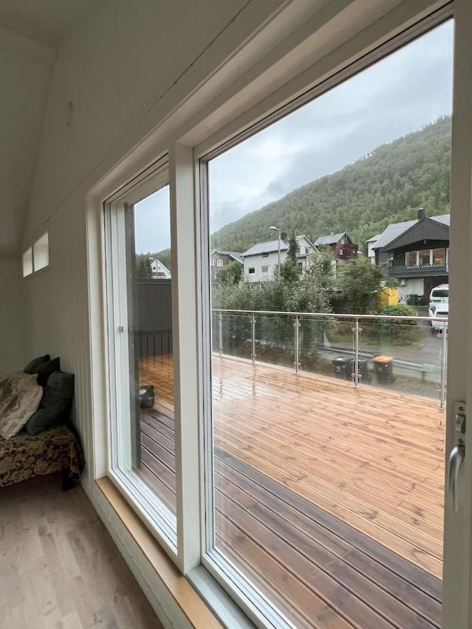 Tromso Arctic Villa With Free Parking Bagian luar foto