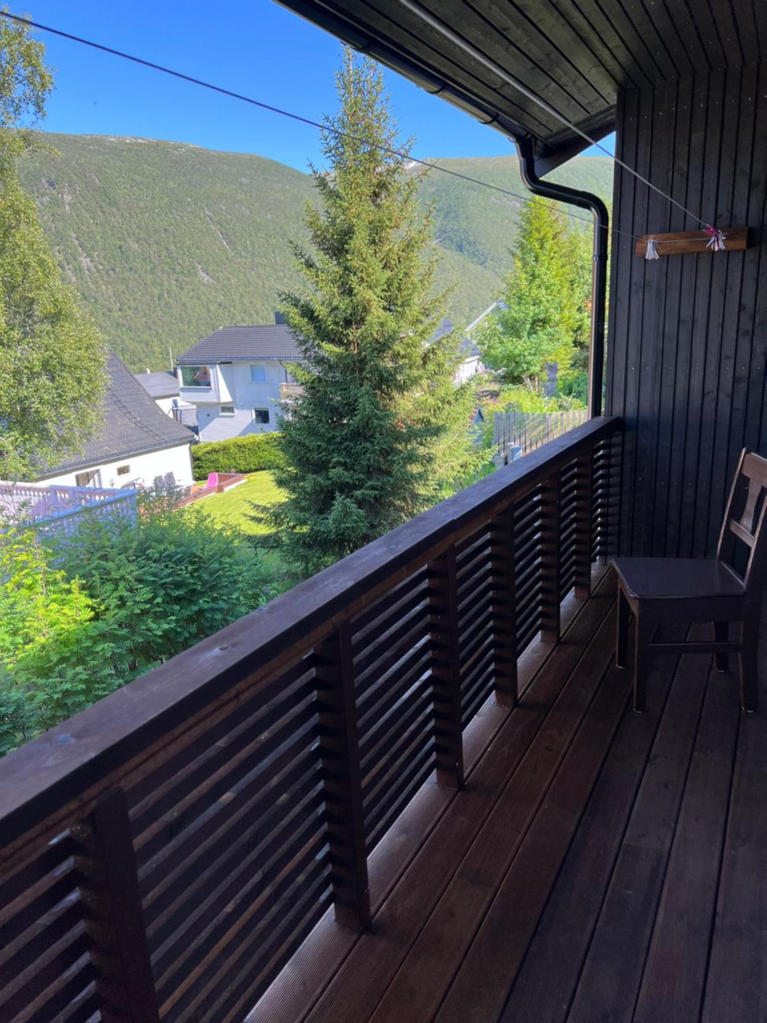 Tromso Arctic Villa With Free Parking Bagian luar foto