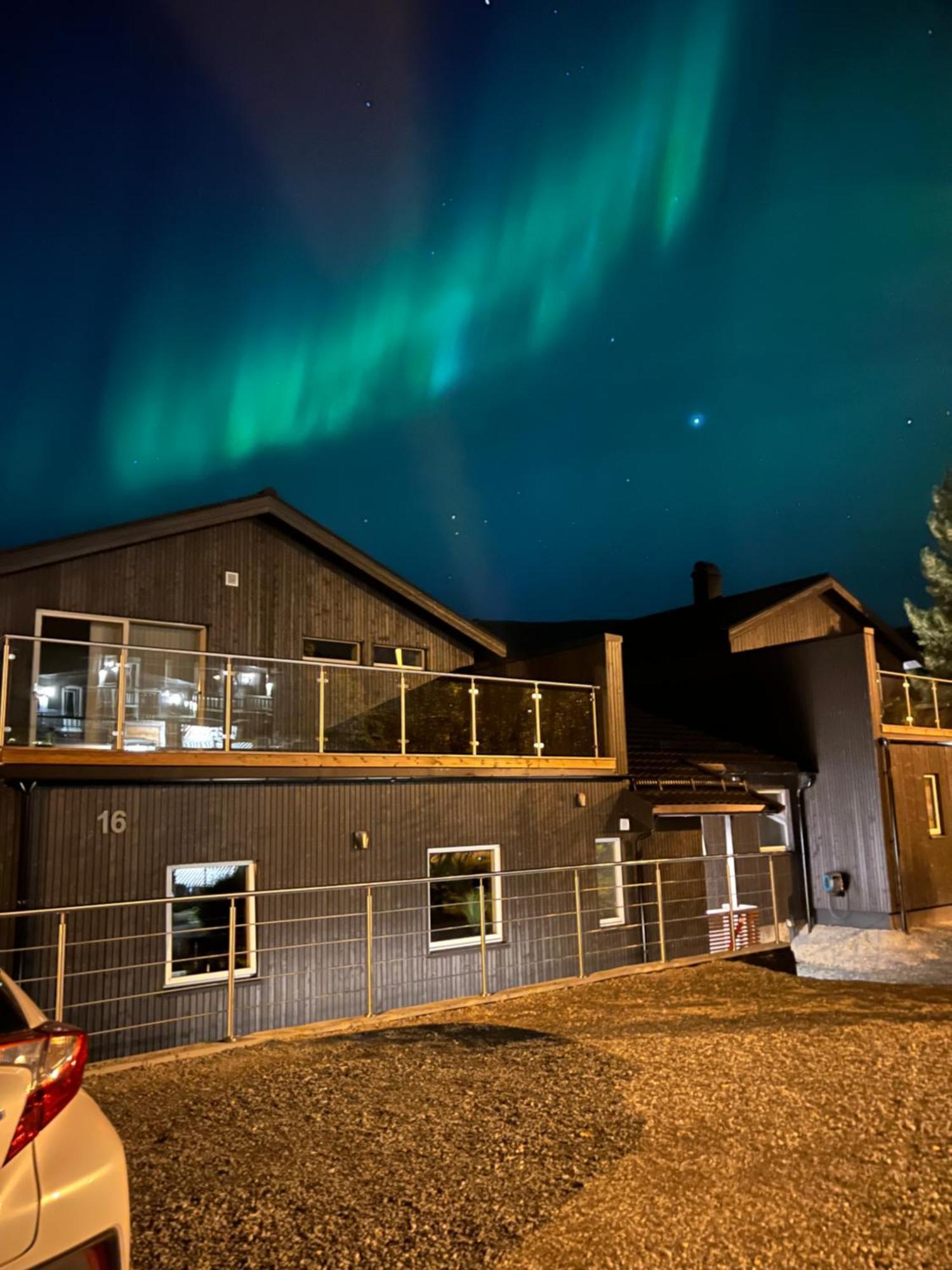 Tromso Arctic Villa With Free Parking Bagian luar foto